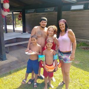 Meet your Posher, Debra